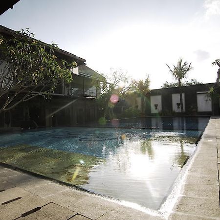 Dalem Agung Palagan 99 Boutique Hotel Yogyakarta Exterior photo