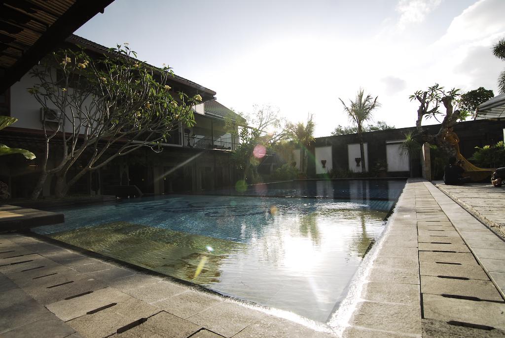 Dalem Agung Palagan 99 Boutique Hotel Yogyakarta Exterior photo
