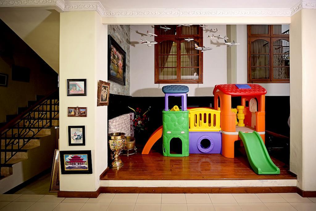 Dalem Agung Palagan 99 Boutique Hotel Yogyakarta Exterior photo