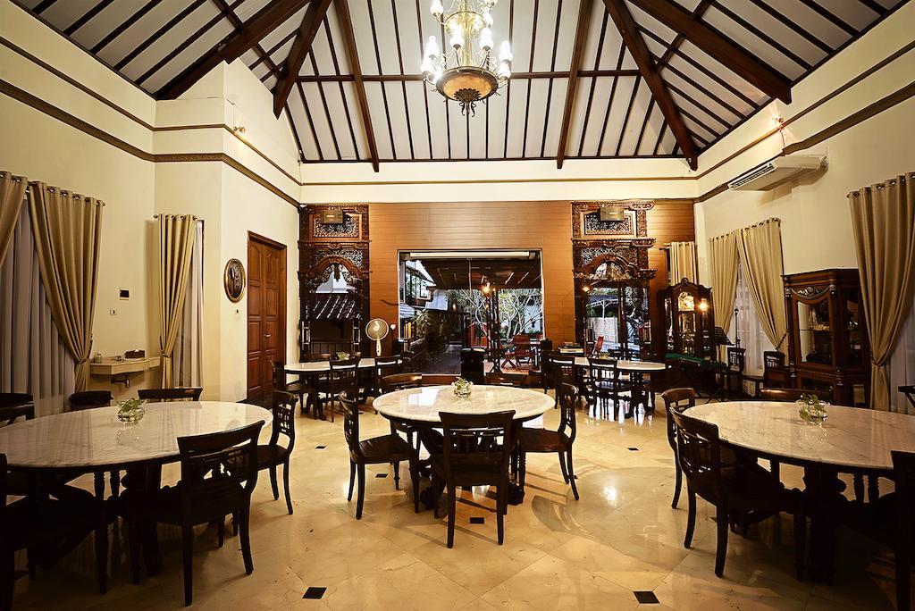 Dalem Agung Palagan 99 Boutique Hotel Yogyakarta Exterior photo